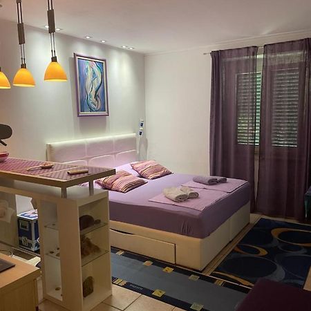 Studio Apartment Yess ,Split Exterior photo